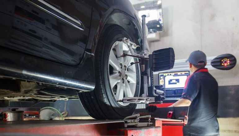 Car Wheel Alignment Service